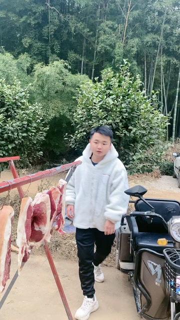 长沙搞笑视频节目,笑翻天！长沙本土搞笑视频节目带你领略欢乐无限