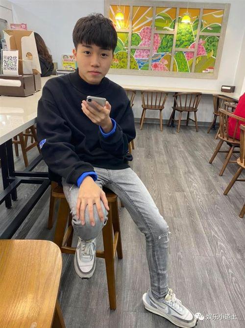 艾菲网红,揭秘网络红人的崛起之路